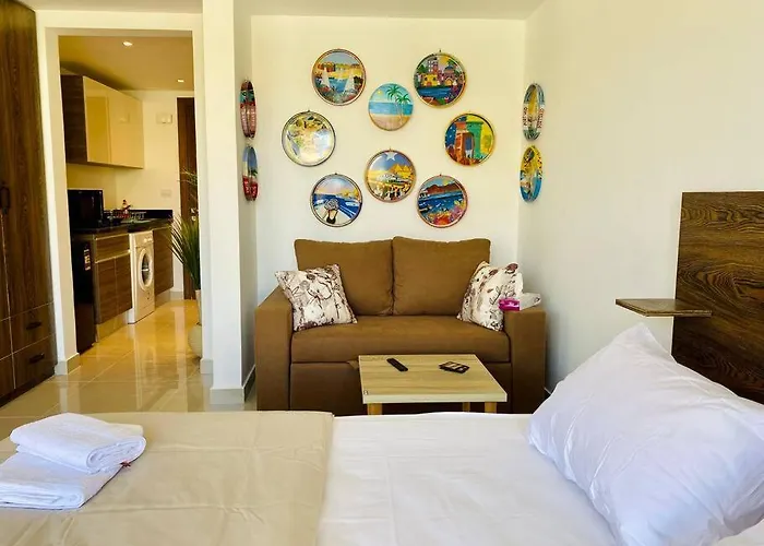 A Bright @gcribs - W/ Shared Pool! el-Gúna