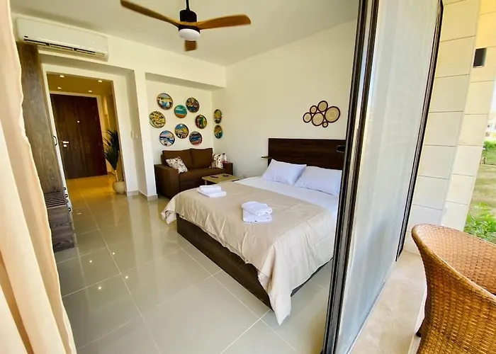 A Bright @gcribs - W/ Shared Pool!